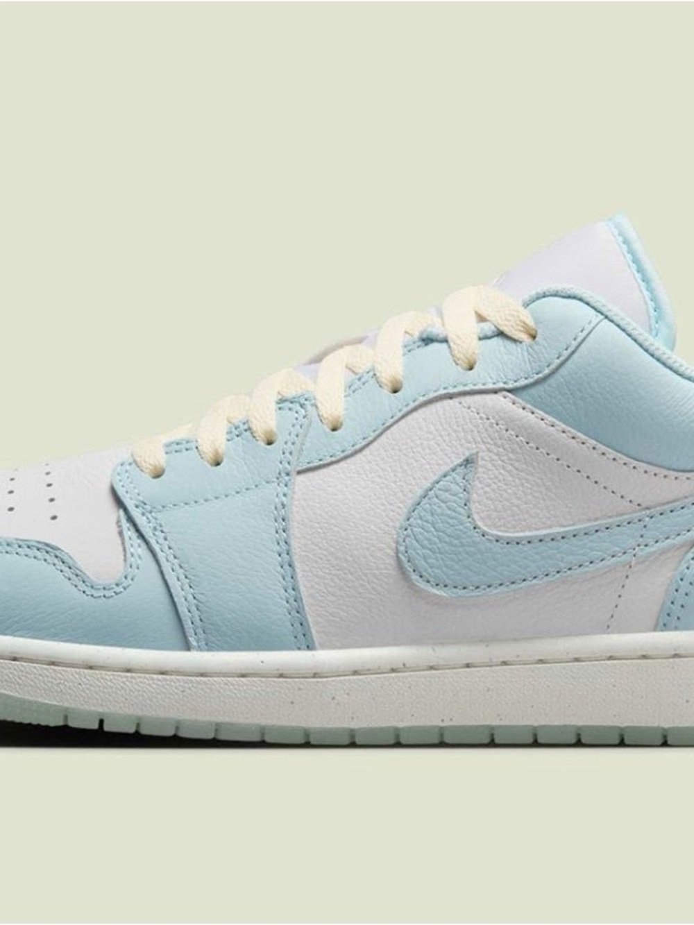 Air Jordan 1 Low SE - Glacier Blue/Sea Glass
